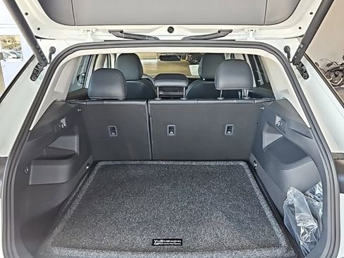 New 2026 Volkswagen Tiguan SE AWD/4WD image 19