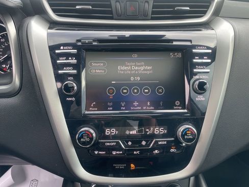 Used 2022 Nissan Murano SL w/ SL Moonroof Package image 22