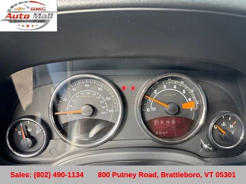 Used 2014 Jeep Compass Latitude w/ Sun/Sound Group image 16