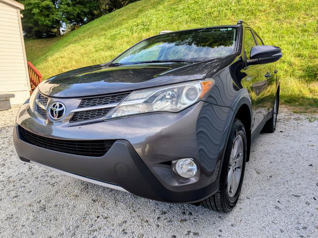 Used 2015 Toyota RAV4 XLE FWD image 4