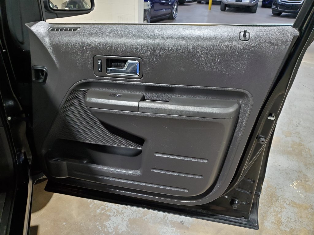 Used 2008 Ford Edge Limited AWD/4WD image 16