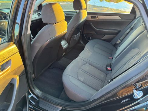 Used 2019 Hyundai Sonata SE image 17