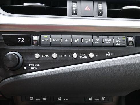 Used 2019 Lexus ES 350 w/ Premium Package FWD image 23