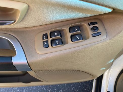 Used 2014 Volvo XC90 3.2 image 12