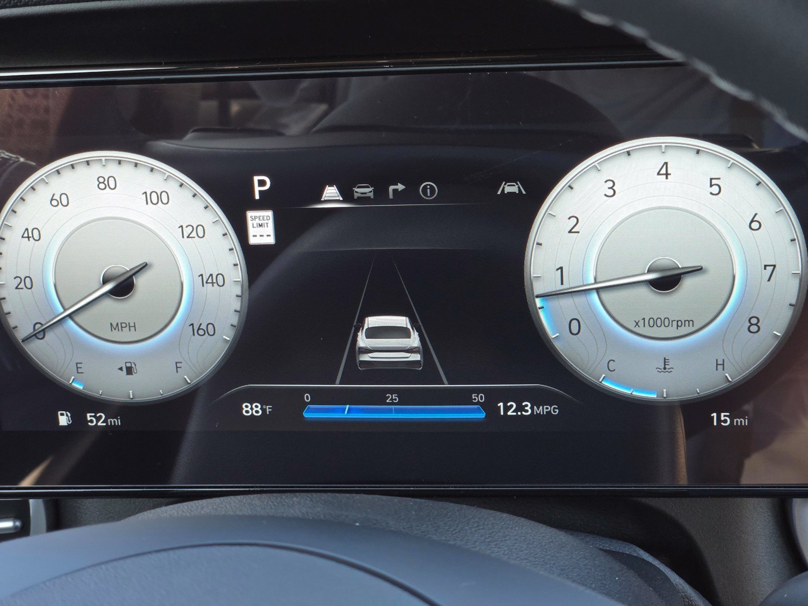 New 2026 Hyundai Elantra Limited FWD image 19
