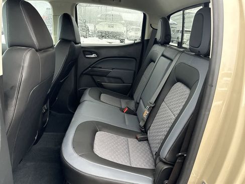 Used 2022 Chevrolet Colorado Z71 image 17