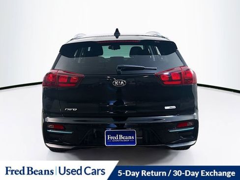 Used 2021 Kia Niro EX w/ Cold Weather Package image 8