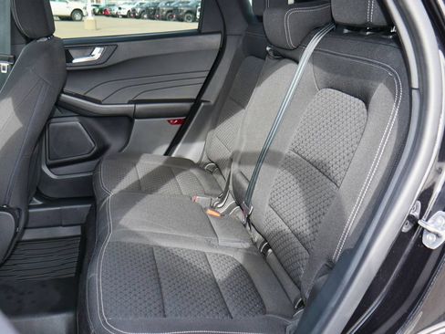 Used 2023 Ford Escape Active w/ Tech Pack #2 AWD/4WD image 6
