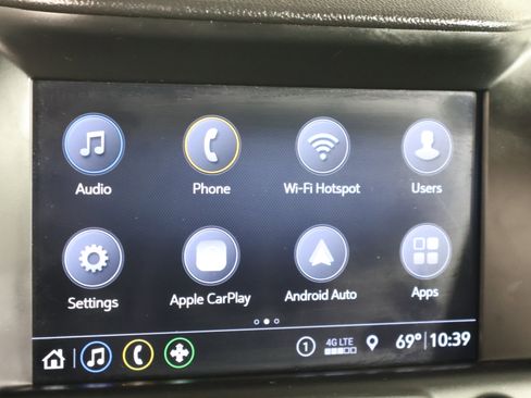 Used 2021 GMC Terrain SLT image 27