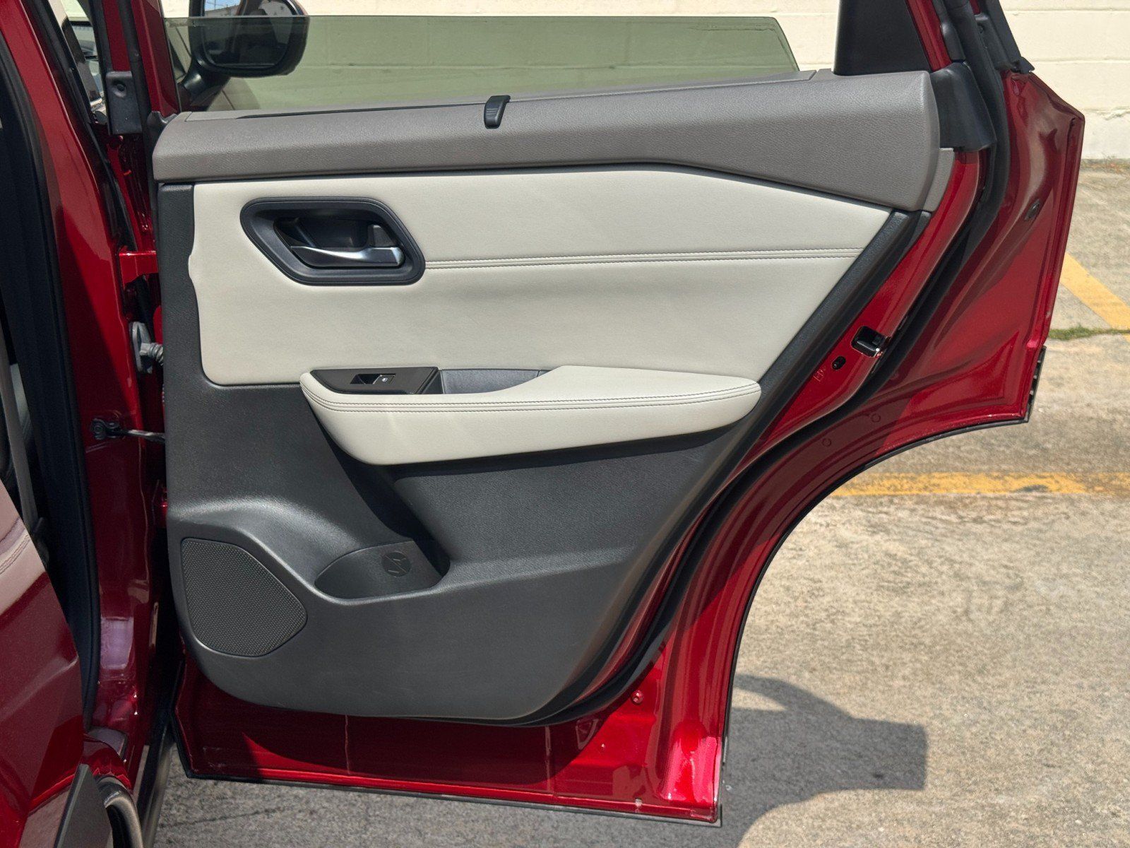 Used 2023 Nissan Rogue SL w/ SL Premium Package FWD image 42