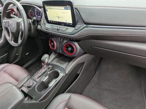 Used 2024 Chevrolet Blazer RS image 37