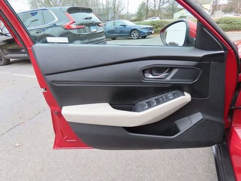 Certified 2023 Honda Accord EX image 14