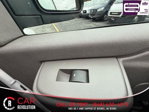 Used 2020 Chevrolet Express 2500 image 35