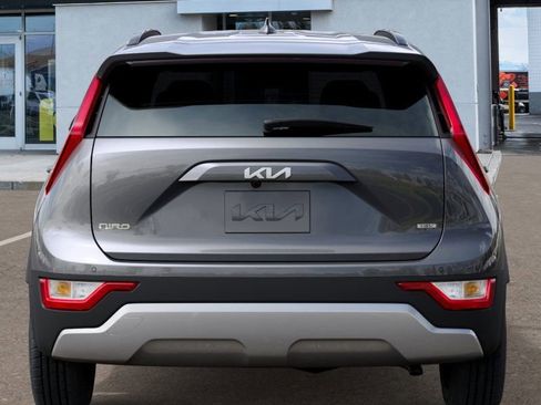 New 2026 Kia Niro EX image 13
