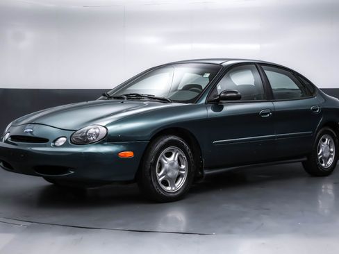 Used 1997 Ford Taurus GL FWD image 1