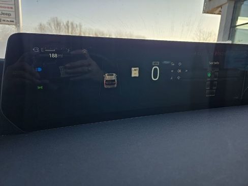 Used 2025 Ford Expedition Max Platinum image 49