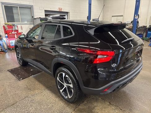 New 2026 Chevrolet Trax RS image 4