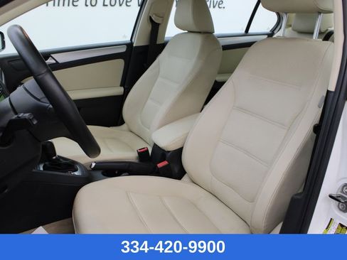 Used 2014 Volkswagen Jetta SE image 11