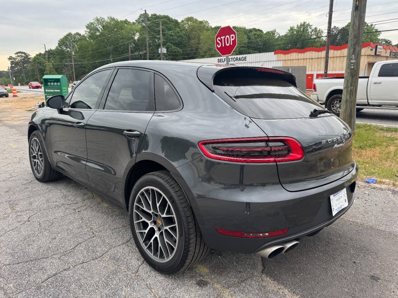 Used 2017 Porsche Macan S w/ Premium Package Plus AWD/4WD image 3
