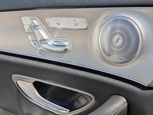 Used 2020 Mercedes-Benz E 350 4MATIC Sedan image 2