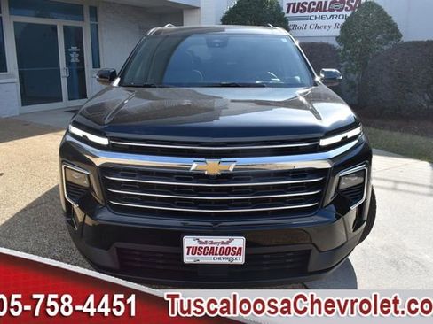 New 2026 Chevrolet Traverse LT w/ Sun and Wheel Package image 4