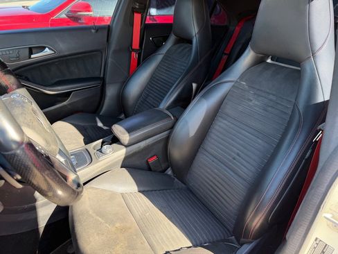 Used 2014 Mercedes-Benz CLA 45 AMG 4MATIC w/ Premium 1 Package image 20