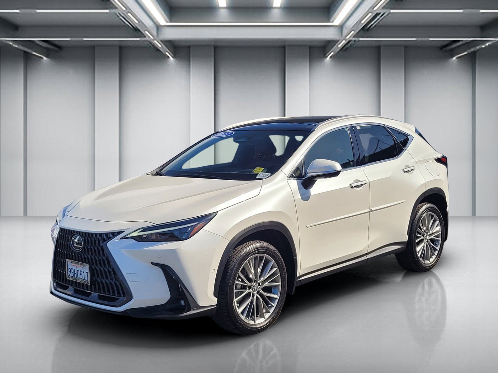 Used 2022 Lexus NX 350h AWD w/ Vision Package image 9