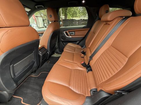 Used 2016 Land Rover Discovery Sport HSE Luxury image 11