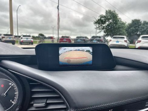 Used 2025 MAZDA MAZDA3 s FWD image 14