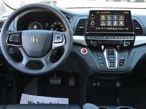 Used 2026 Honda Odyssey EX-L image 10