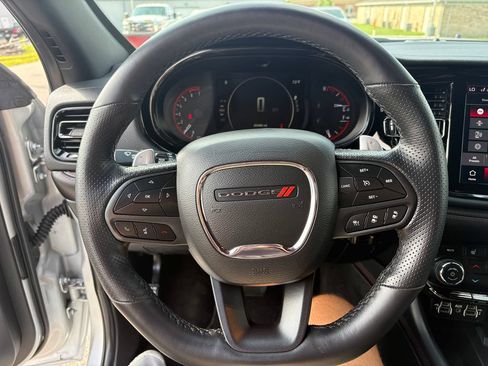 Used 2025 Dodge Durango R/T AWD/4WD image 12