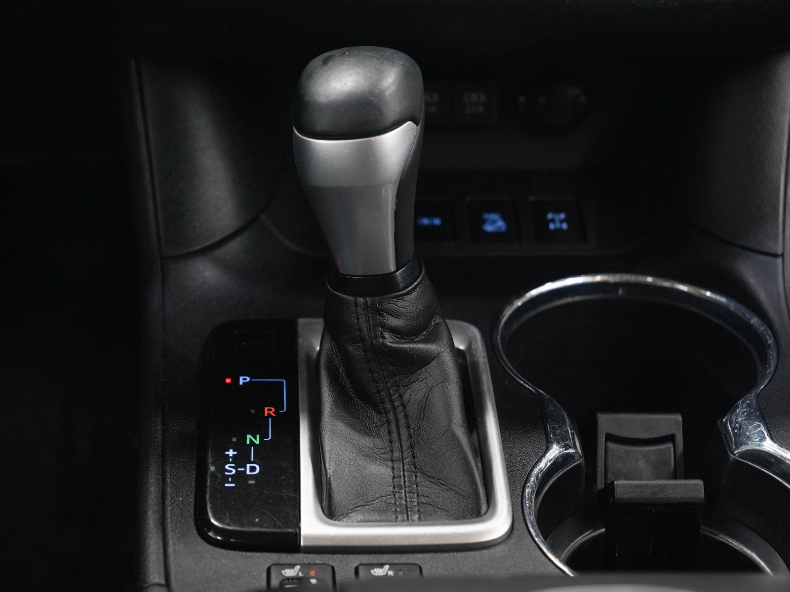Used 2019 Toyota Highlander XLE AWD/4WD image 20