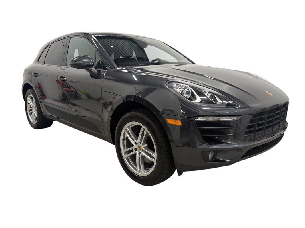 Used 2018 Porsche Macan AWD/4WD image 3