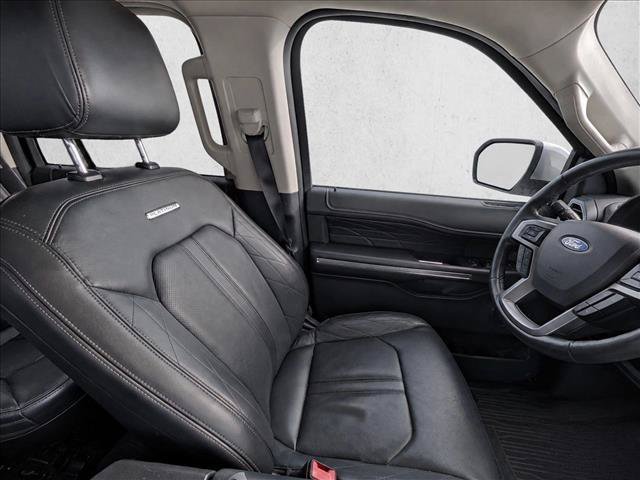 Used 2019 Ford Expedition Platinum AWD/4WD image 13