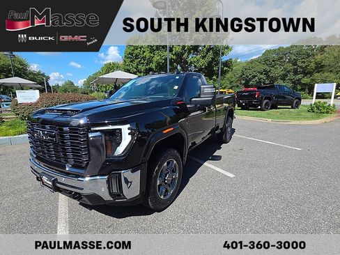 Used 2025 GMC Sierra 3500 SLE AWD/4WD image 1