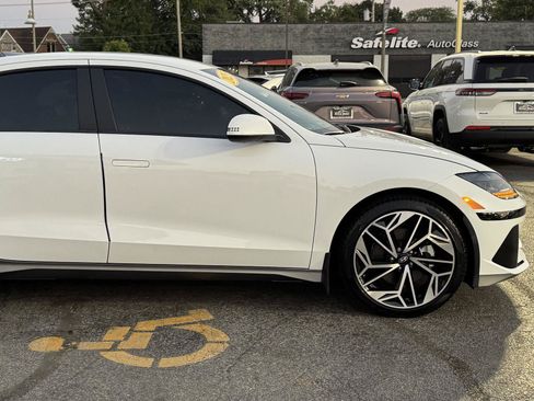 Used 2025 Hyundai Ioniq 6 SEL AWD/4WD image 11