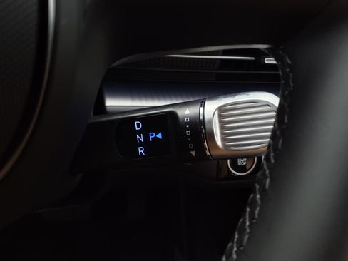 New 2025 Hyundai Ioniq 6 SE AWD/4WD image 25