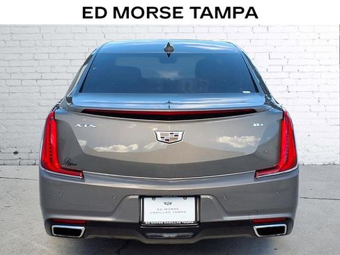 Used 2019 Cadillac XTS Luxury image 4