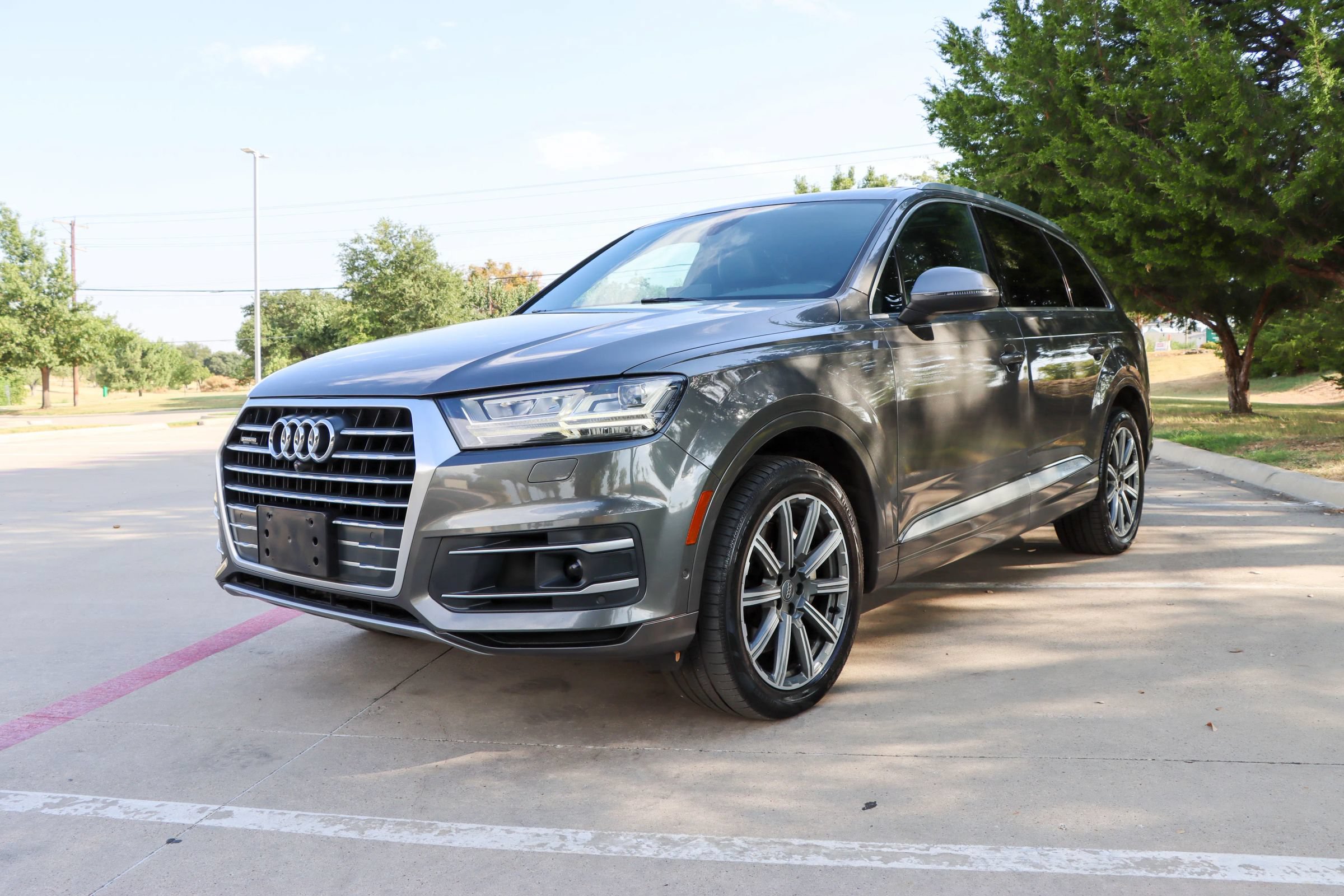 Used 2019 Audi Q7 3.0T Premium Plus AWD/4WD image 3