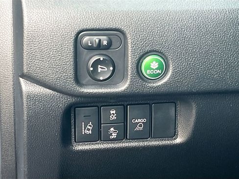 Used 2025 Honda Ridgeline RTL image 10