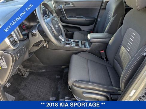 Used 2018 Kia Sportage LX image 33