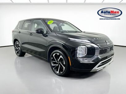 Used 2023 Mitsubishi Outlander SE