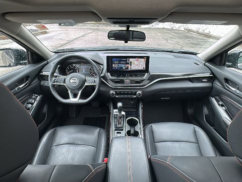 Certified 2023 Nissan Altima 2.5 SR w/ SR Premium Package image 27