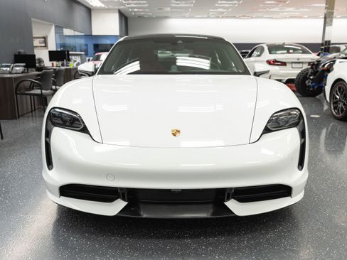Used 2020 Porsche Taycan Turbo AWD/4WD image 2