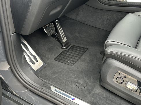 Used 2026 BMW X7 M60i AWD/4WD image 15