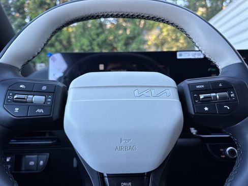 New 2025 Kia EV6 GT-Line image 24