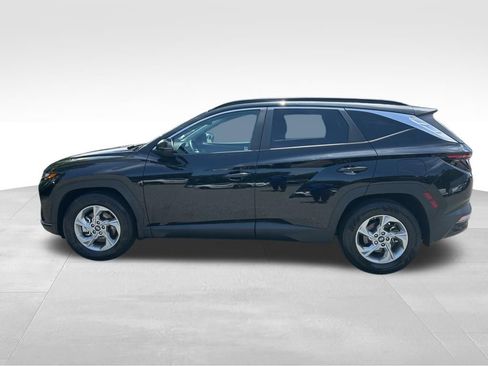 Used 2022 Hyundai Tucson SEL w/ Cargo Package FWD image 2