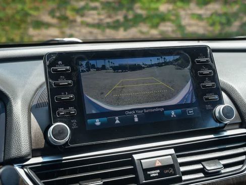 Used 2022 Honda Accord EX-L image 21