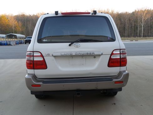 Used 2003 Toyota Land Cruiser image 4