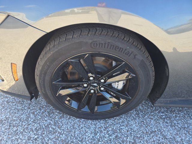 Used 2025 Ford Mustang GT RWD image 7